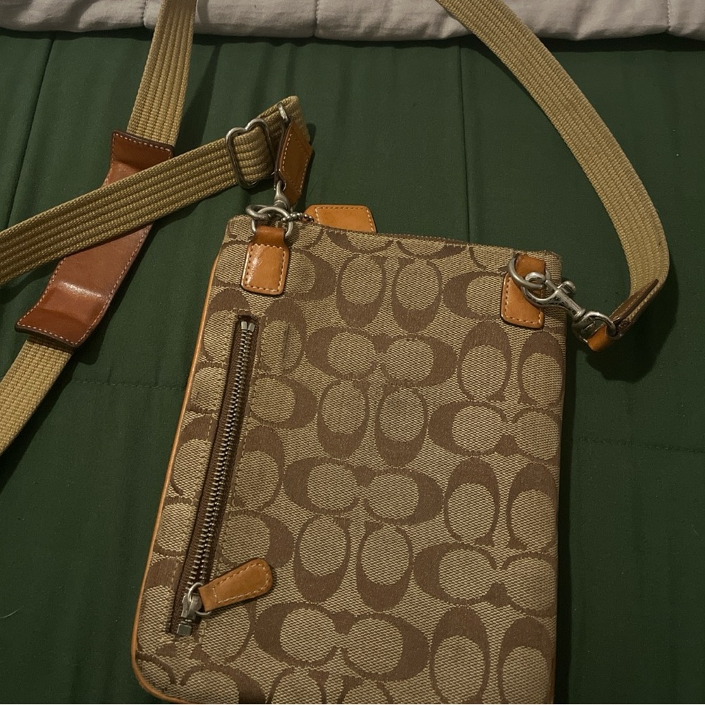 Vintage Leatherware Coach bag